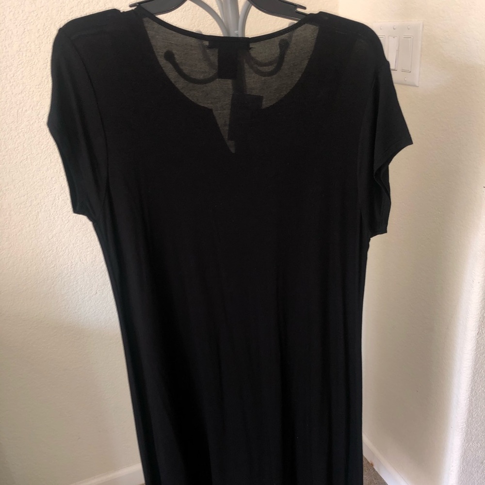 Dress - Picture 6 of 7